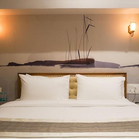 Ariena By Spree Hotels Goa Morjim Ngoại thất bức ảnh
