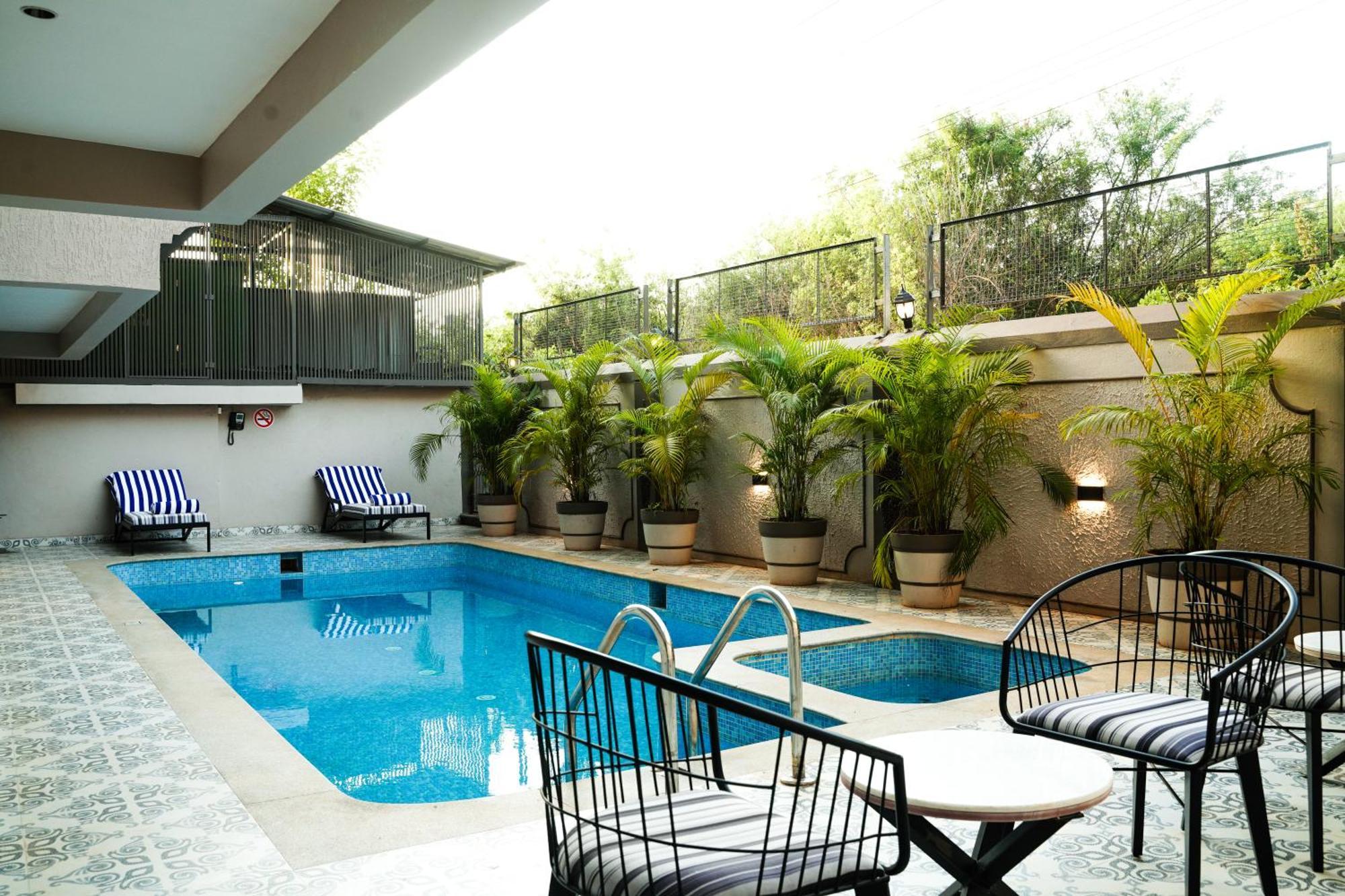 Ariena By Spree Hotels Goa Morjim Ngoại thất bức ảnh