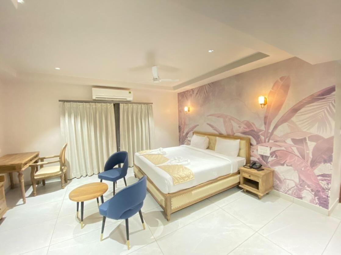 Ariena By Spree Hotels Goa Morjim Ngoại thất bức ảnh