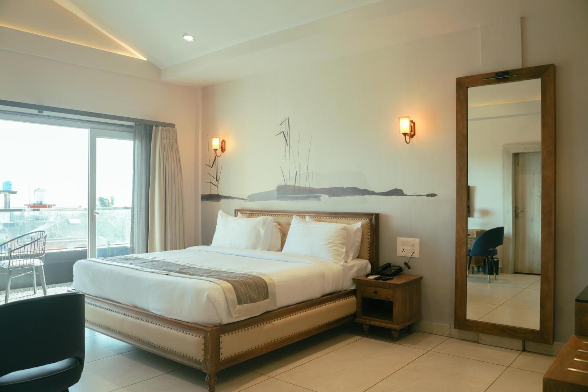 Ariena By Spree Hotels Goa Morjim Ngoại thất bức ảnh